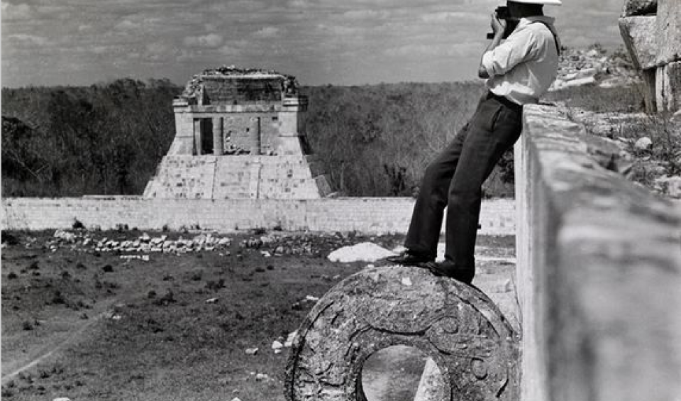 ball-court-chichen-itza