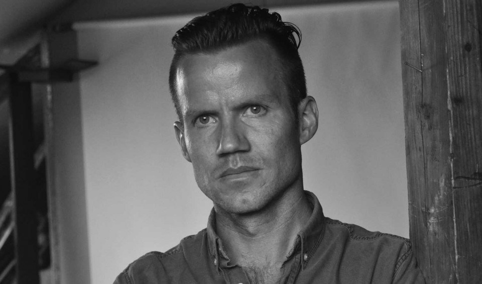 portrett-b&w-til-web-profil